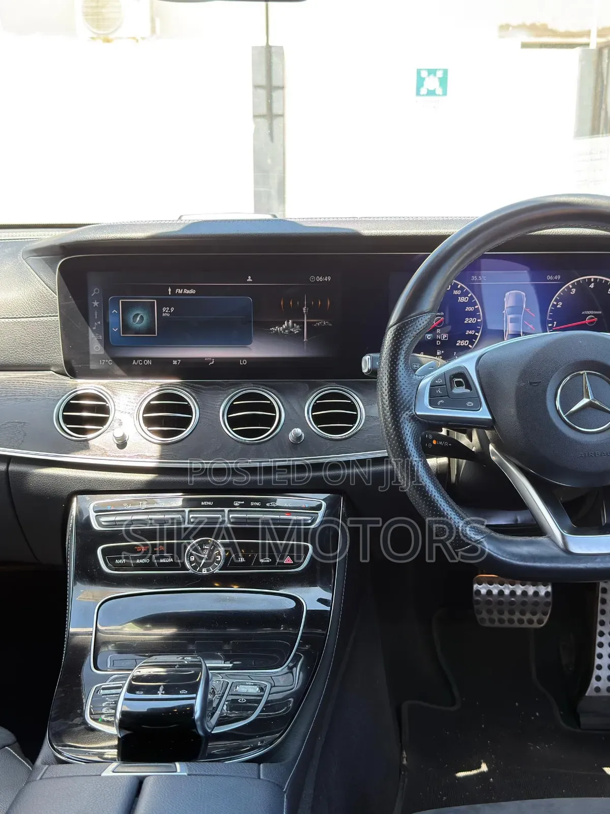 Mercedes-Benz E200 2017 Black