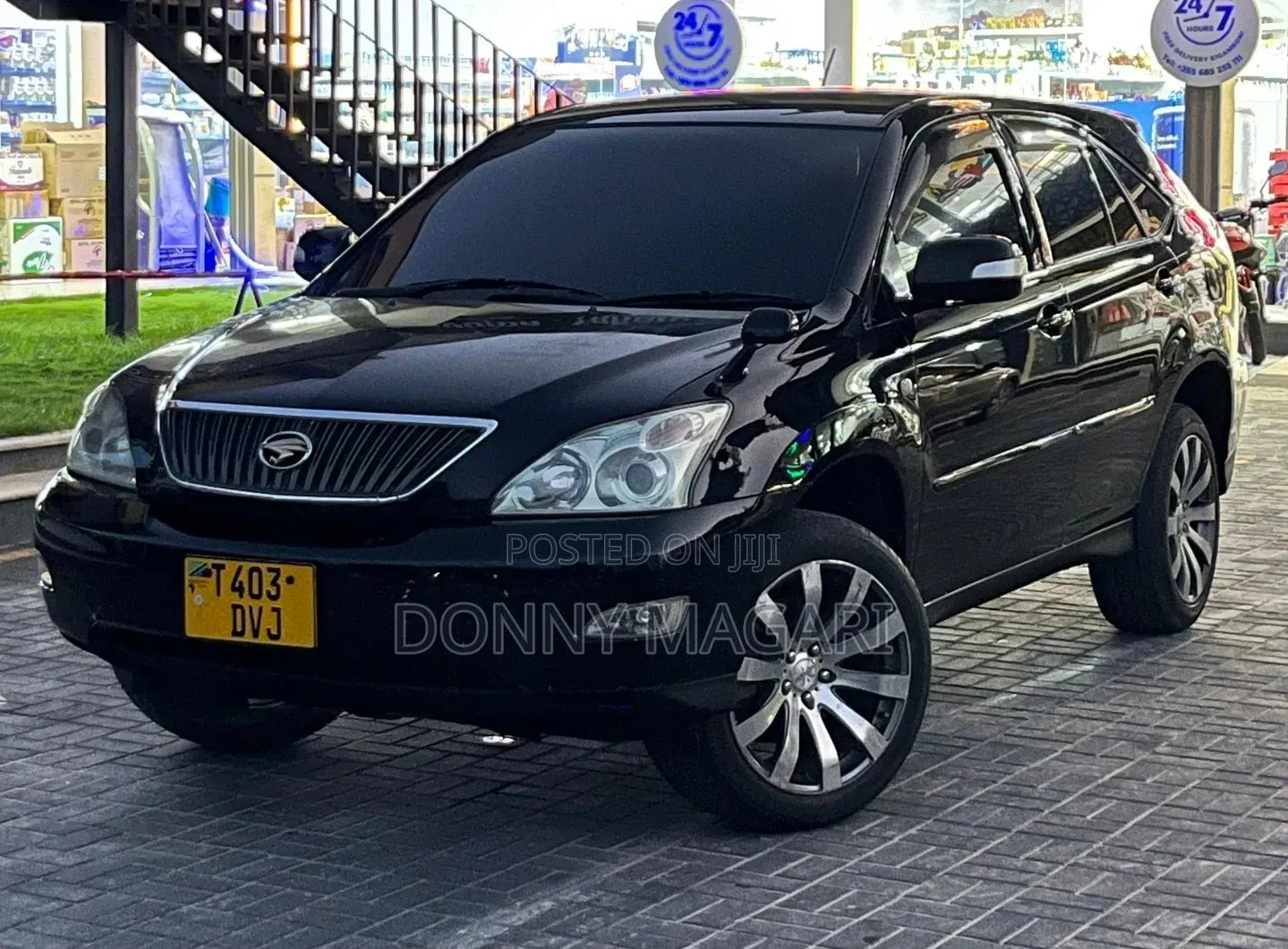 Toyota Harrier 2005 Black