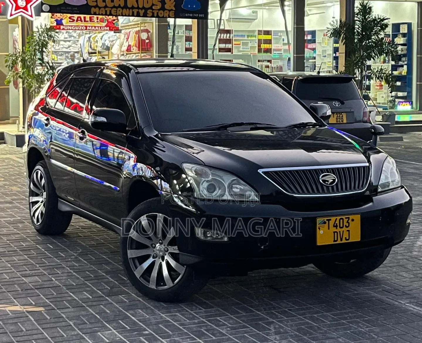 Toyota Harrier 2005 Black