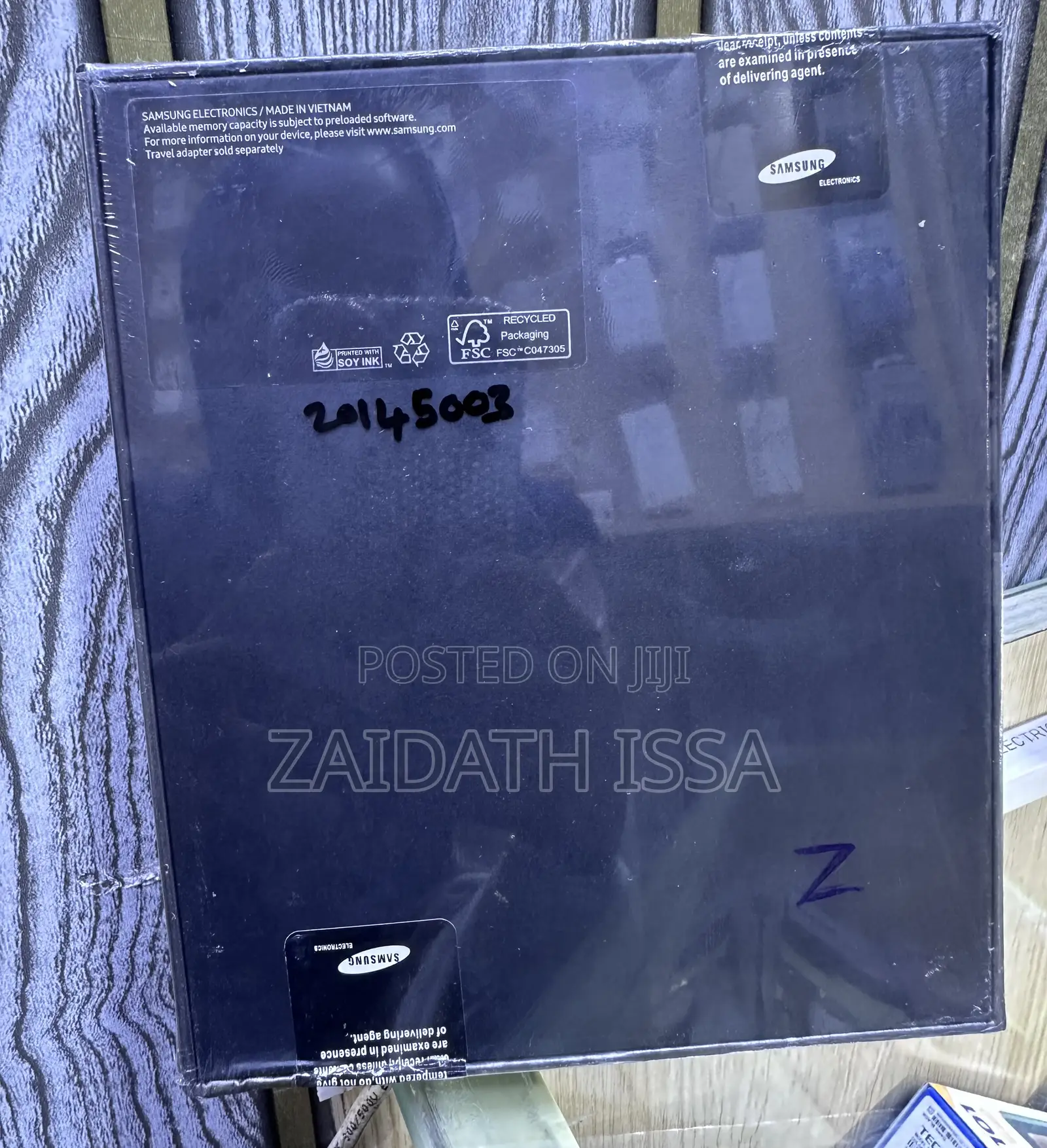 New Samsung Galaxy Z Fold4 512 GB Gold