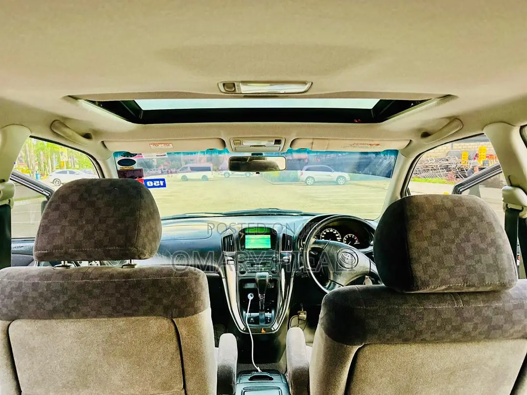 Toyota Harrier 2002 Silver