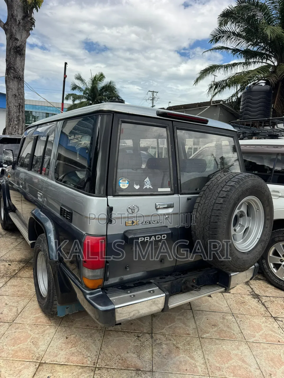 Toyota Land Cruiser Prado 2005 Gray
