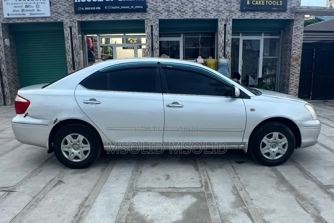 Toyota Premio 2003 Silver