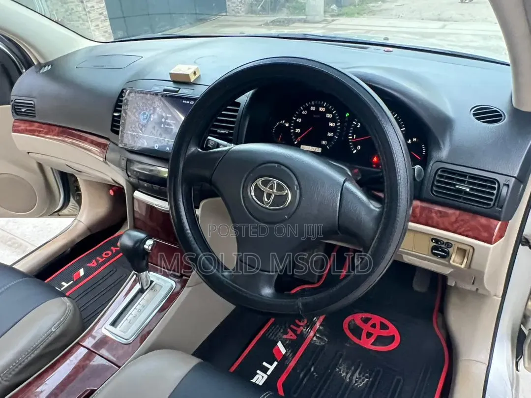 Toyota Premio 2003 Silver