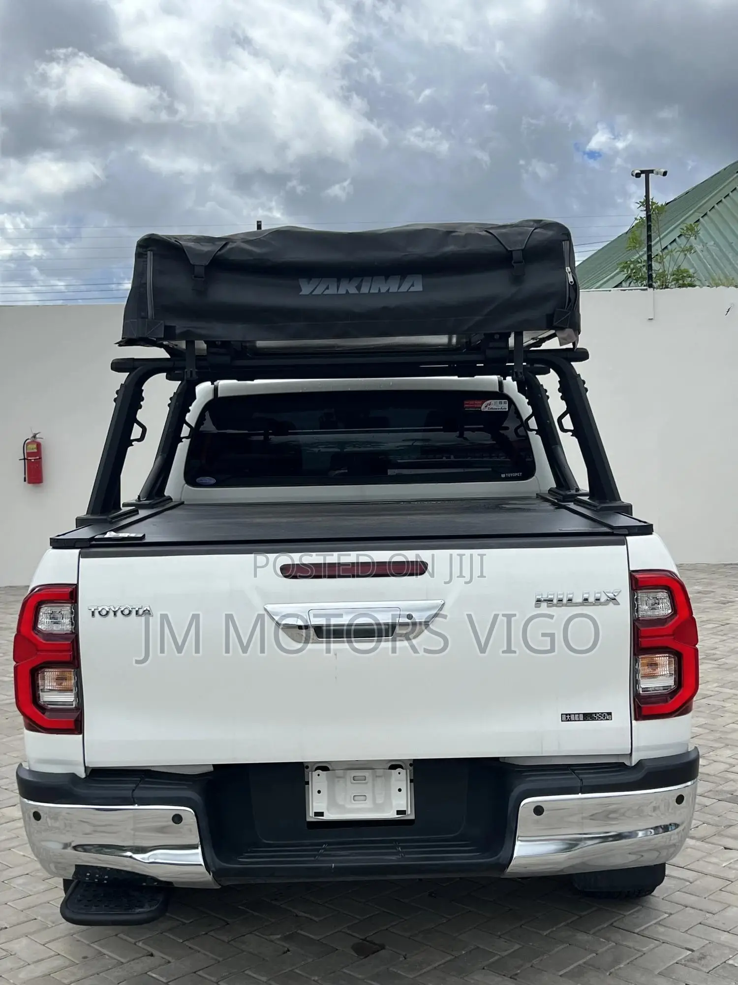 Toyota Hilux 2022 Pearl