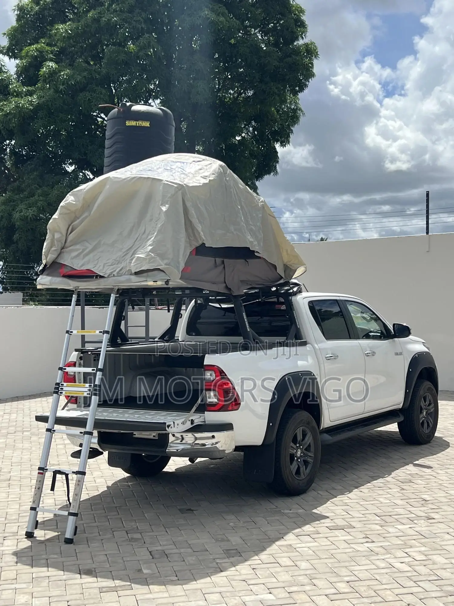 Toyota Hilux 2022 Pearl