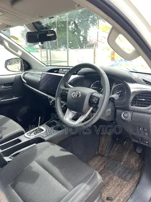 Toyota Hilux 2022 Pearl