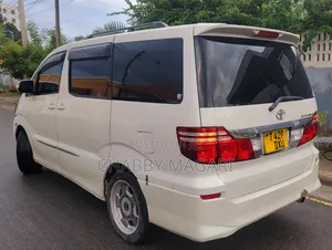Toyota Alphard 2.4 Petrol FWD 2004 Pearl
