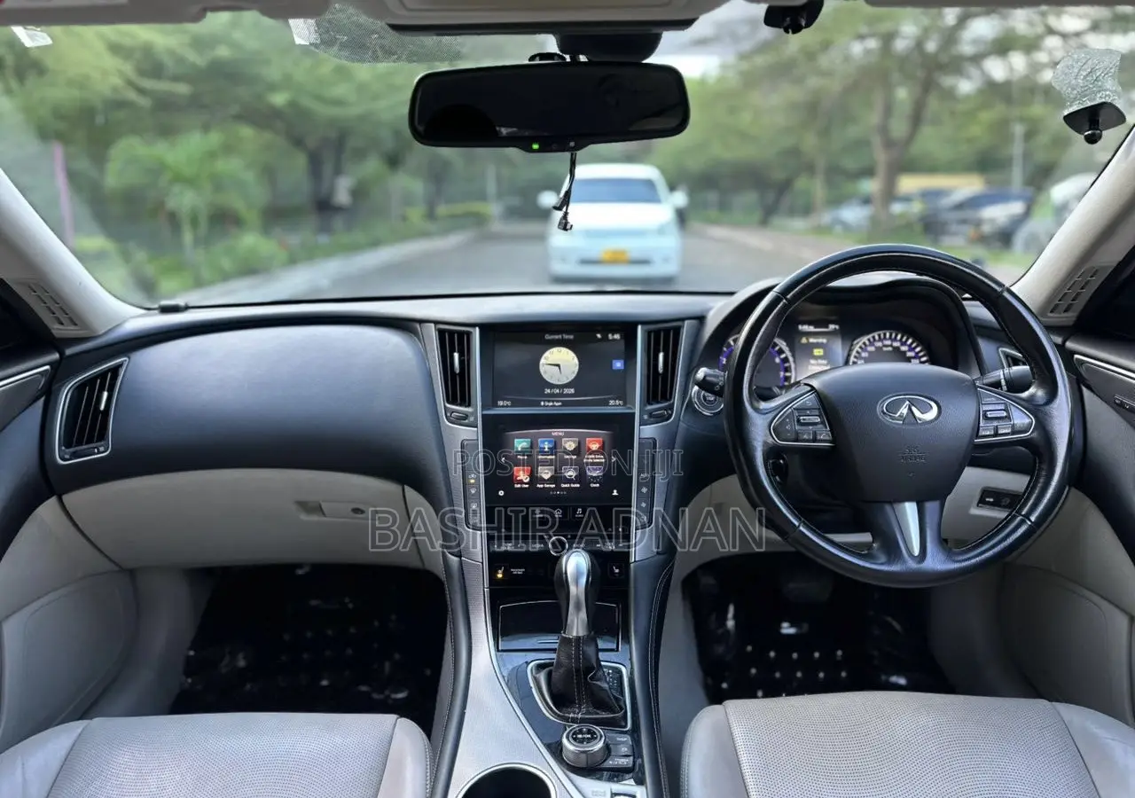 Infiniti Q50 2014 Silver