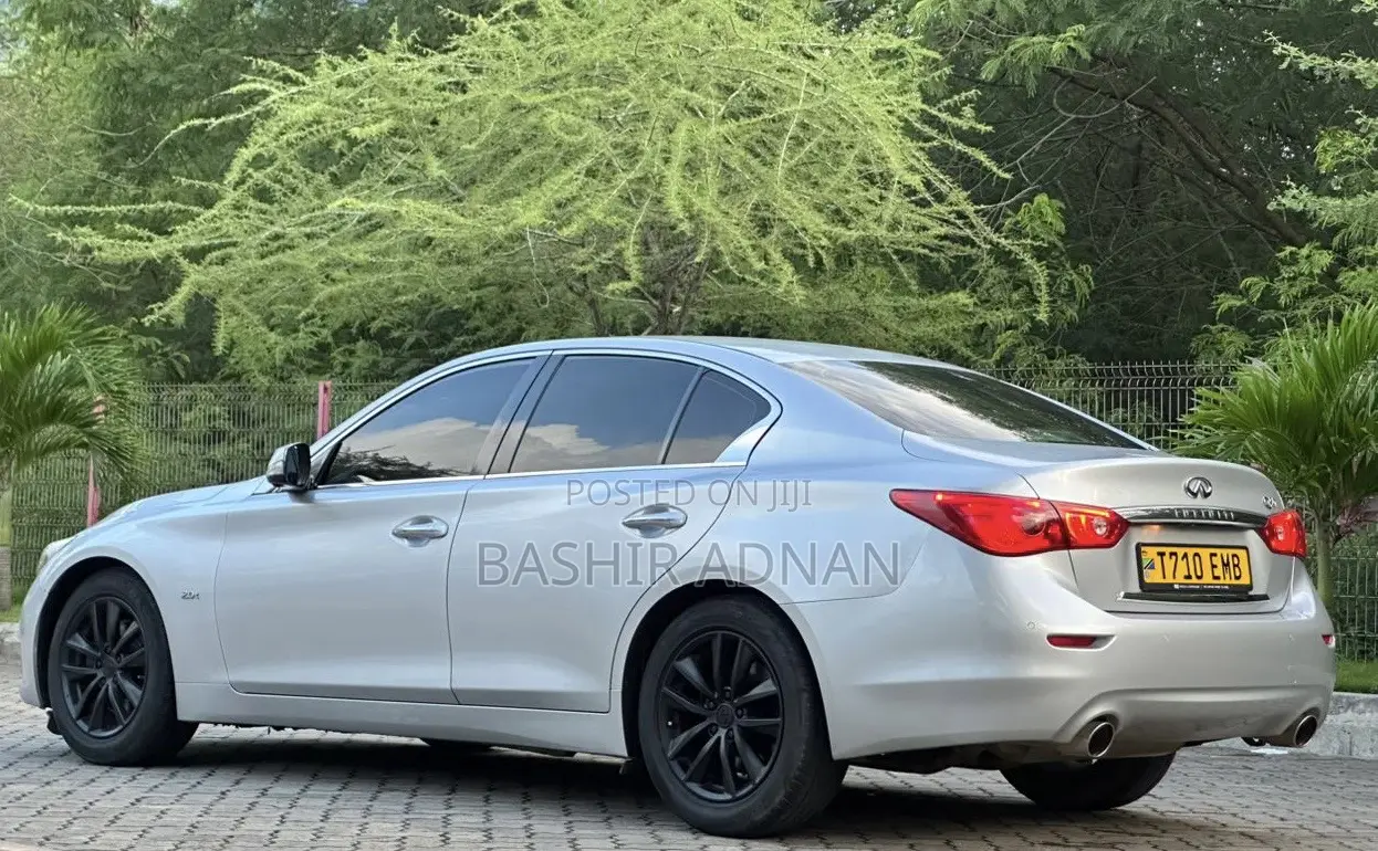 Infiniti Q50 2014 Silver