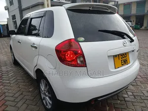 Mazda Verisa 2011 White
