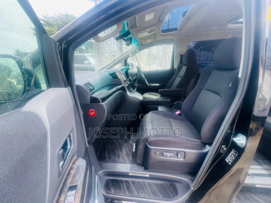 Toyota Alphard 2.4 Petrol AWD 2013 Black