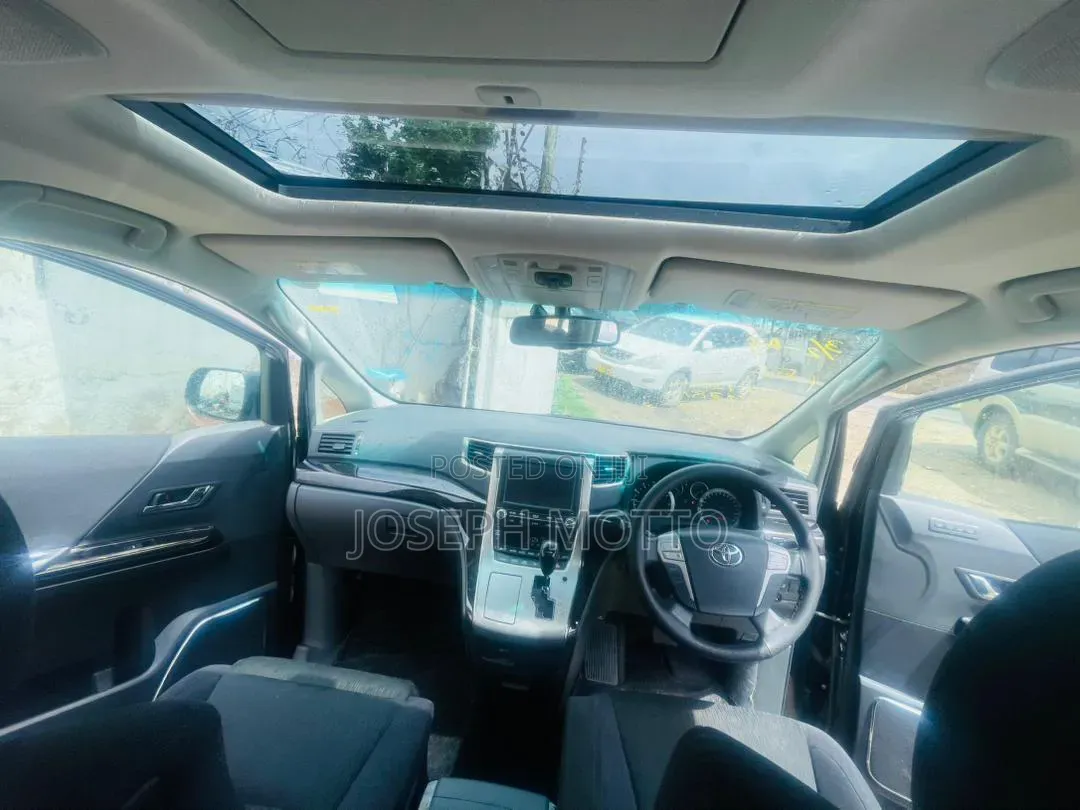 Toyota Alphard 2.4 Petrol AWD 2013 Black