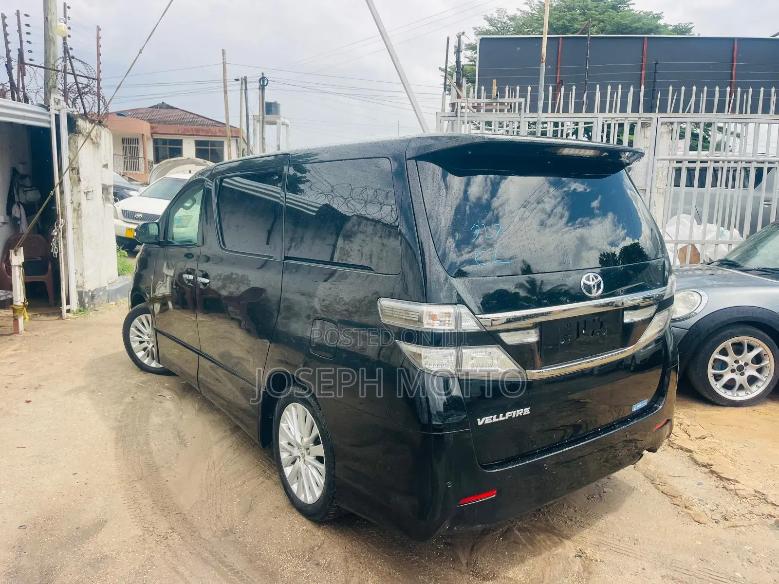 Toyota Alphard 2.4 Petrol AWD 2013 Black