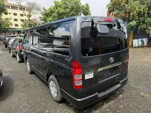Toyota HiAce 2007 Black