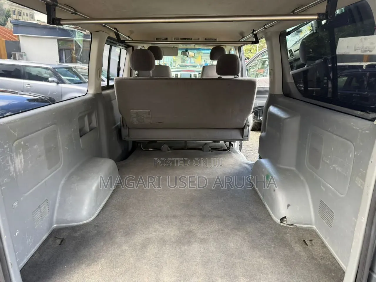 Toyota HiAce 2007 Black