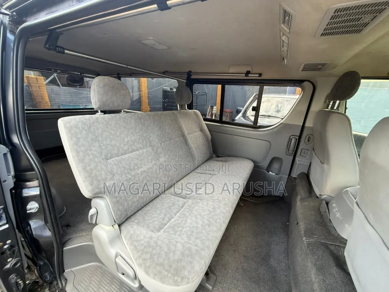 Toyota HiAce 2007 Black