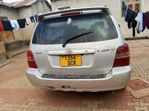 Toyota Kluger 2006 Silver