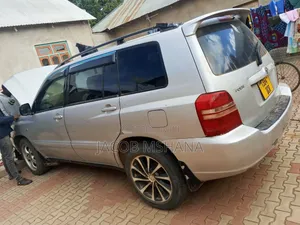 Toyota Kluger 2006 Silver