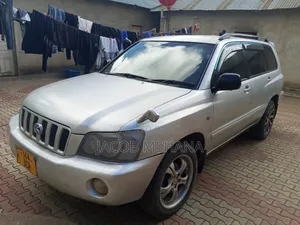 Toyota Kluger 2006 Silver