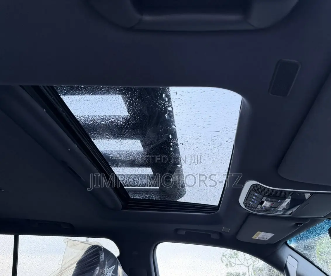 Toyota Land Cruiser 2024 Black