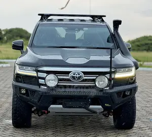 Toyota Land Cruiser 2024 Black