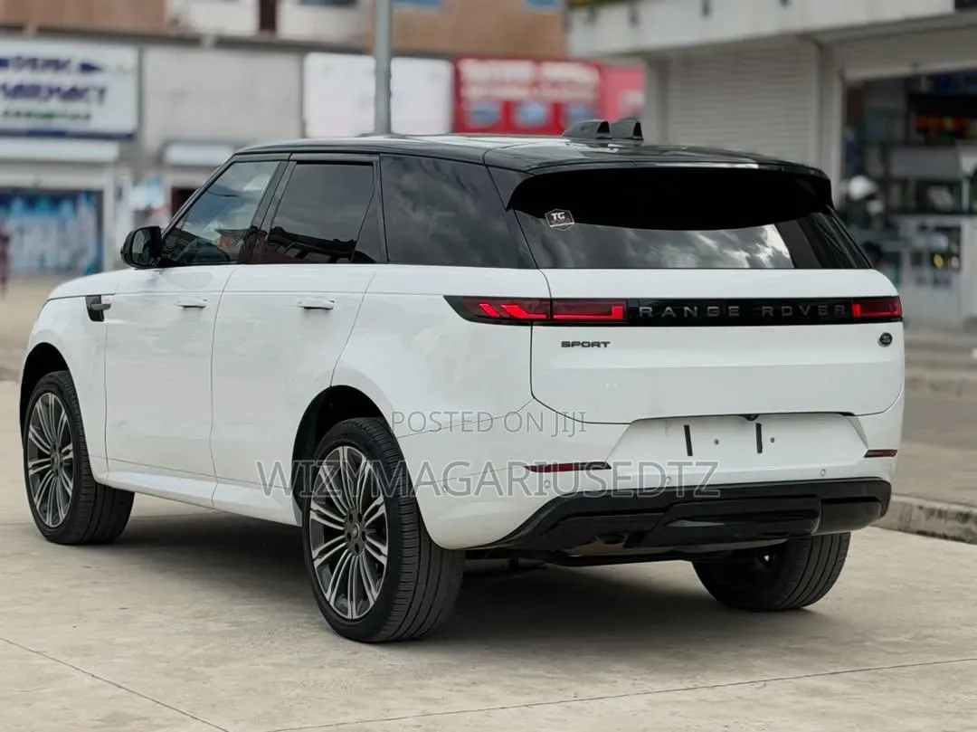 Land Rover Range Rover Sport 2023 White