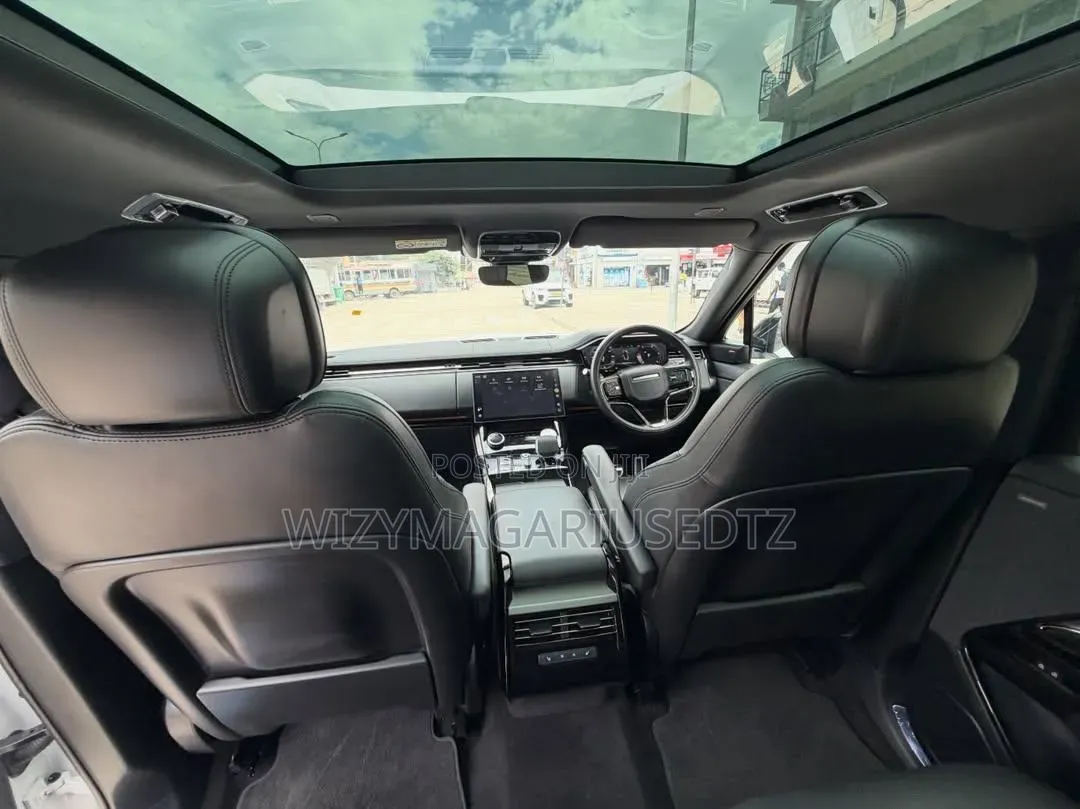 Land Rover Range Rover Sport 2023 White