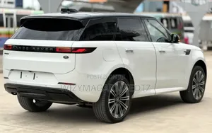 Land Rover Range Rover Sport 2023 White