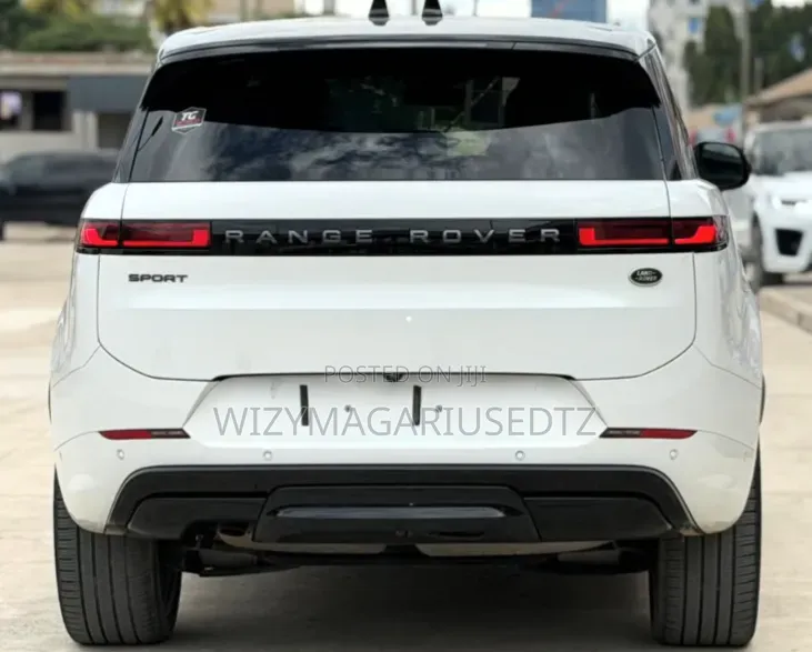 Land Rover Range Rover Sport 2023 White