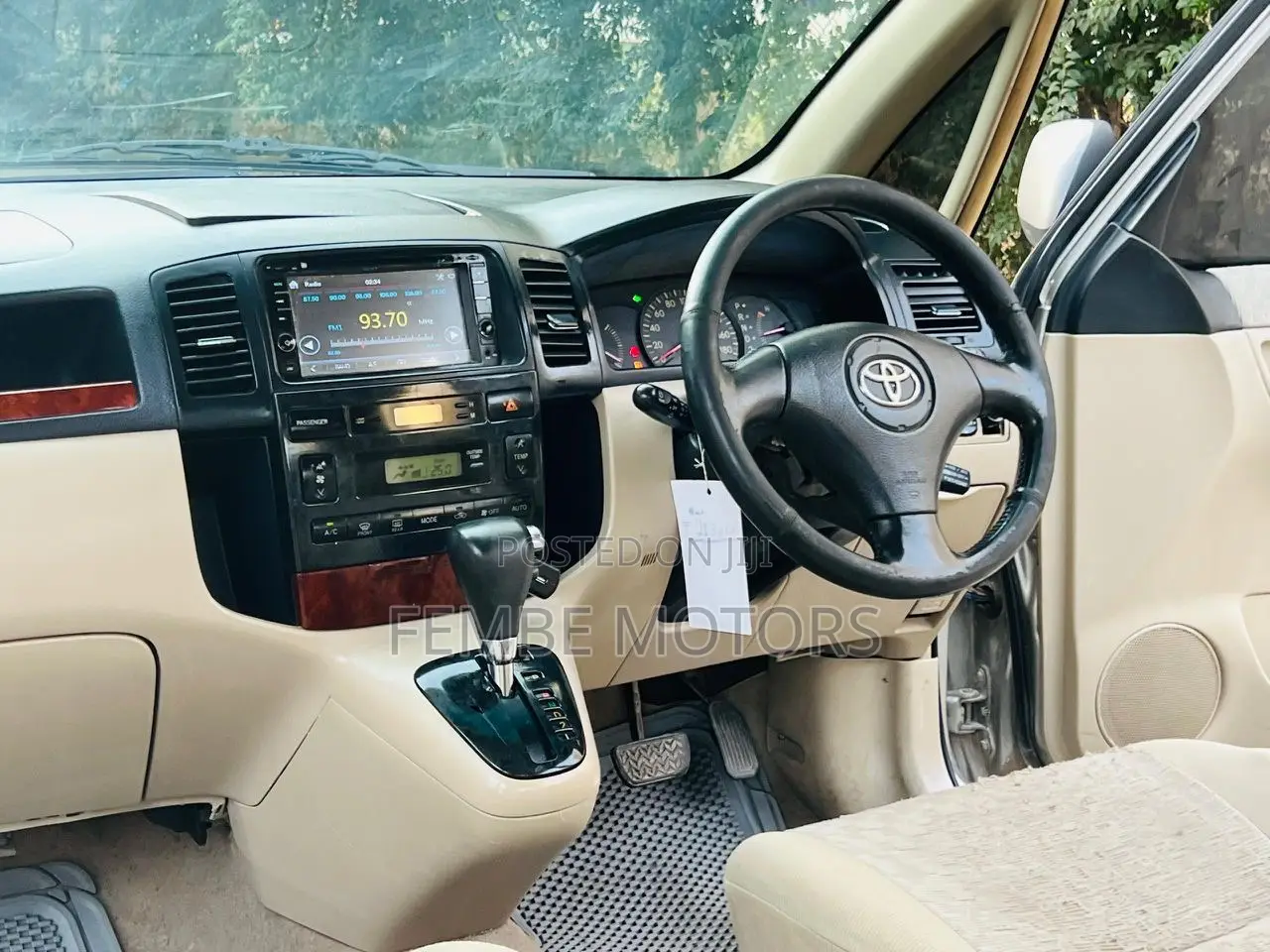 Toyota Corolla Spacio 2005 Gold