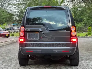 Land Rover Discovery 2016 Gray