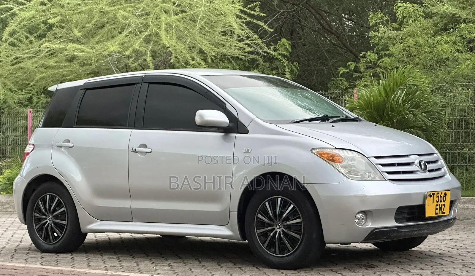 Toyota IST 2007 Silver
