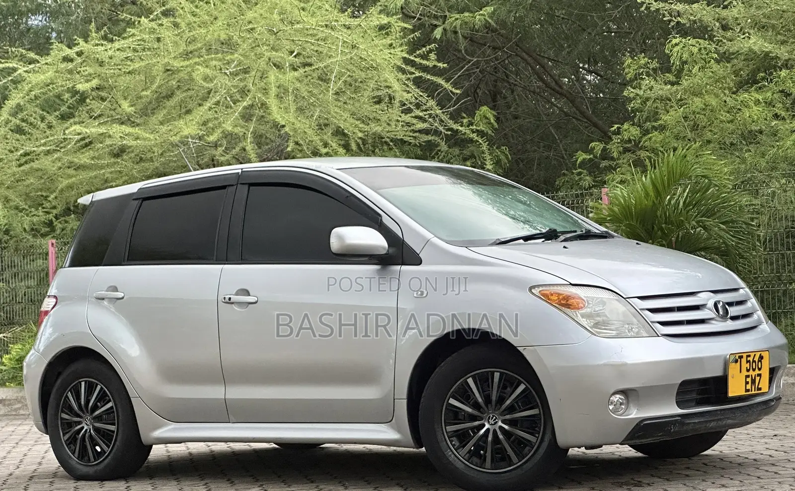 Toyota IST 2007 Silver