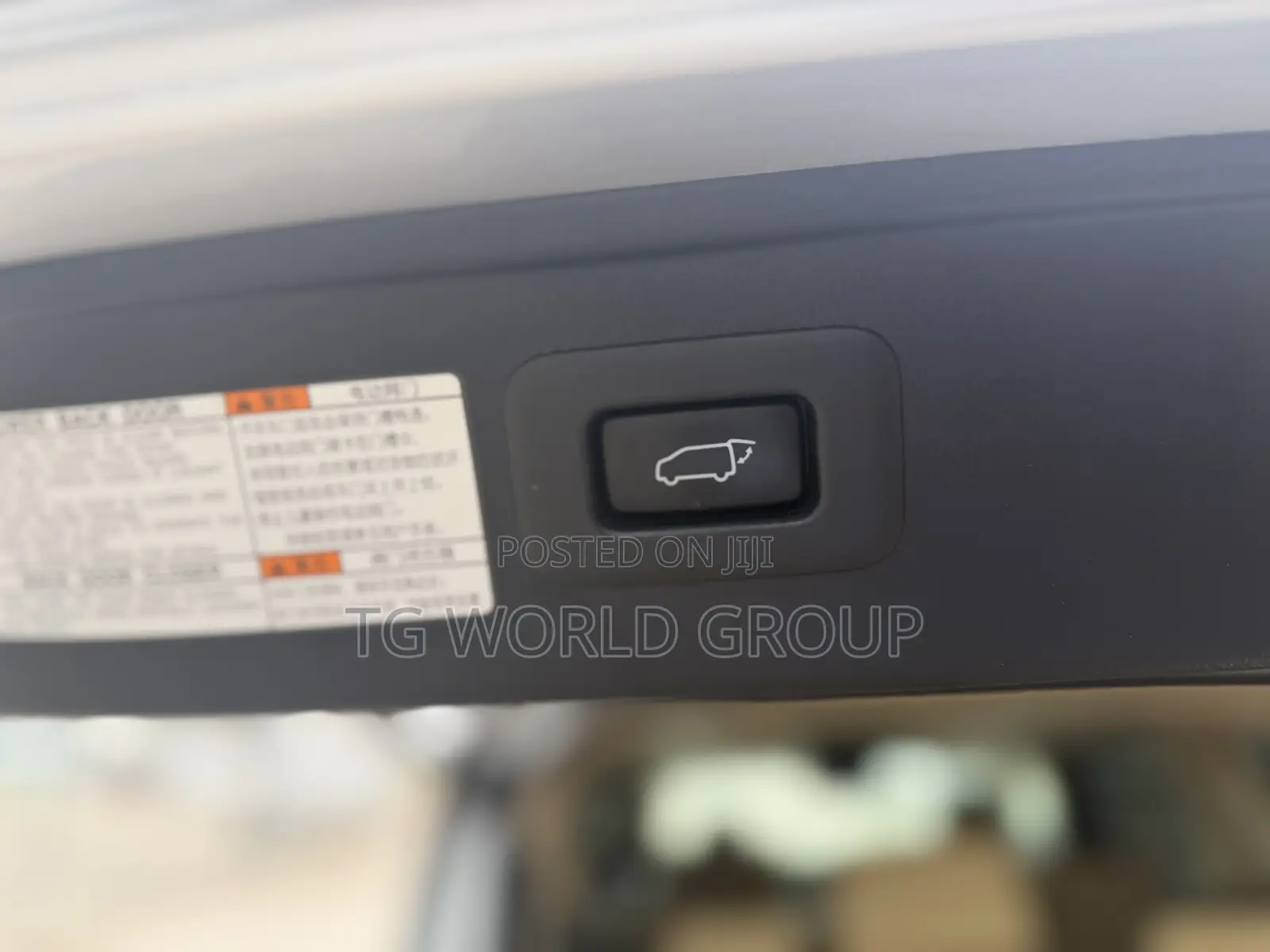 Toyota Alphard 2.5 Petrol AWD 2017 Silver