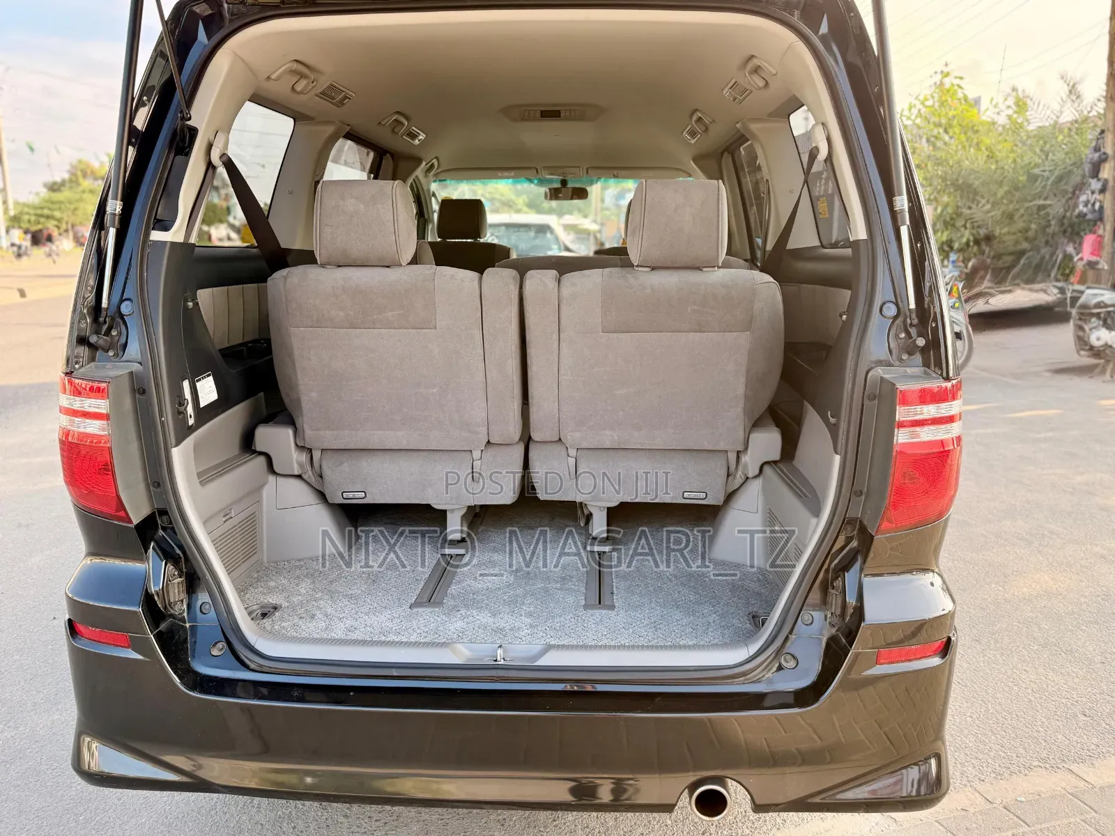 Toyota Alphard 2006 Black