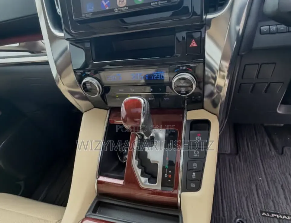 Toyota Alphard 2017 Grey