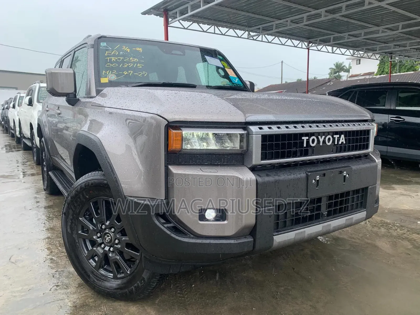 New Toyota Land Cruiser LC250 2024 Gray
