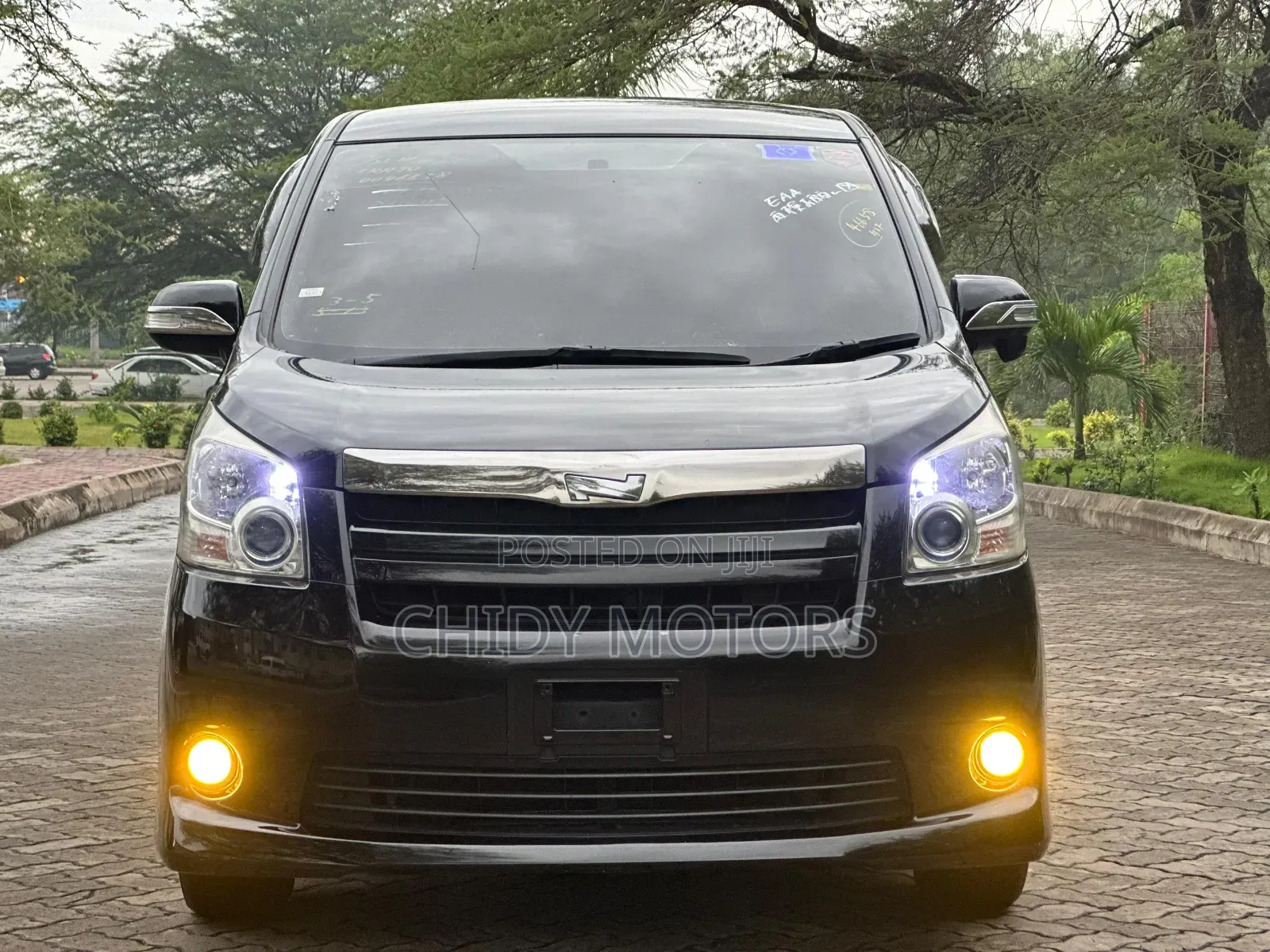 Toyota Noah 2007 Black
