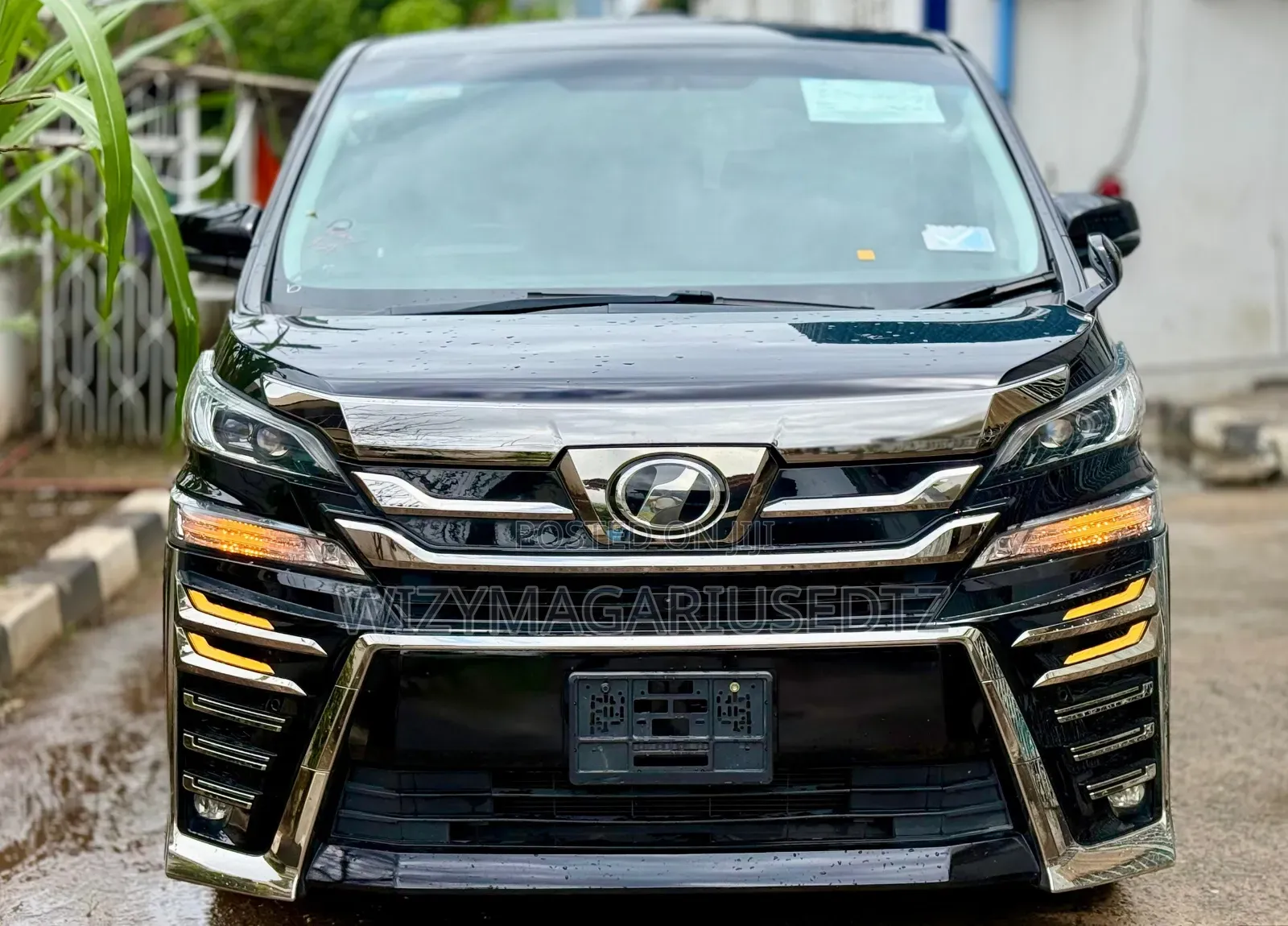 Toyota Vellfire 2016 Black
