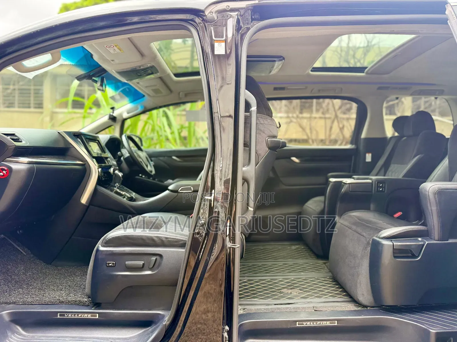 Toyota Vellfire 2016 Black