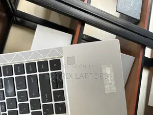 Laptop HP EliteBook 845 G8 16GB AMD Ryzen 5 SSD 256GB