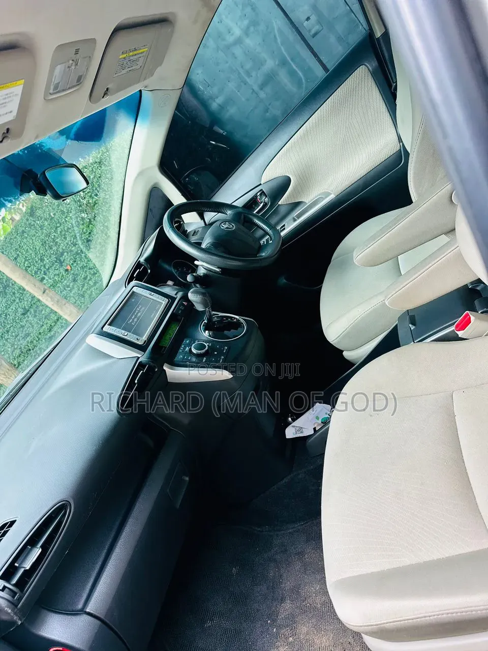 Toyota Wish 2011 Gray