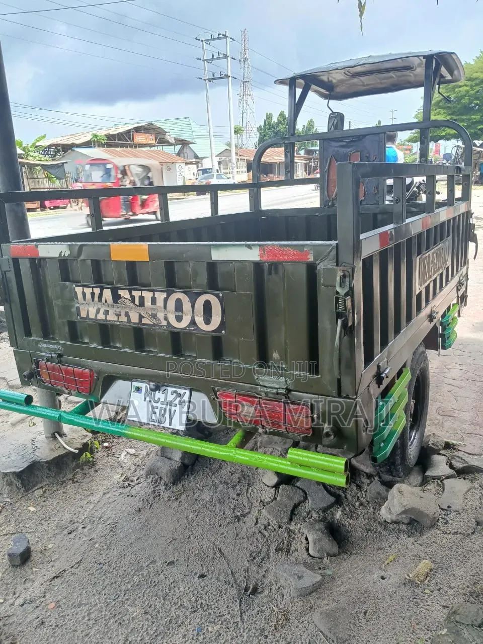 Bajaj Avenger 200 2025 Green