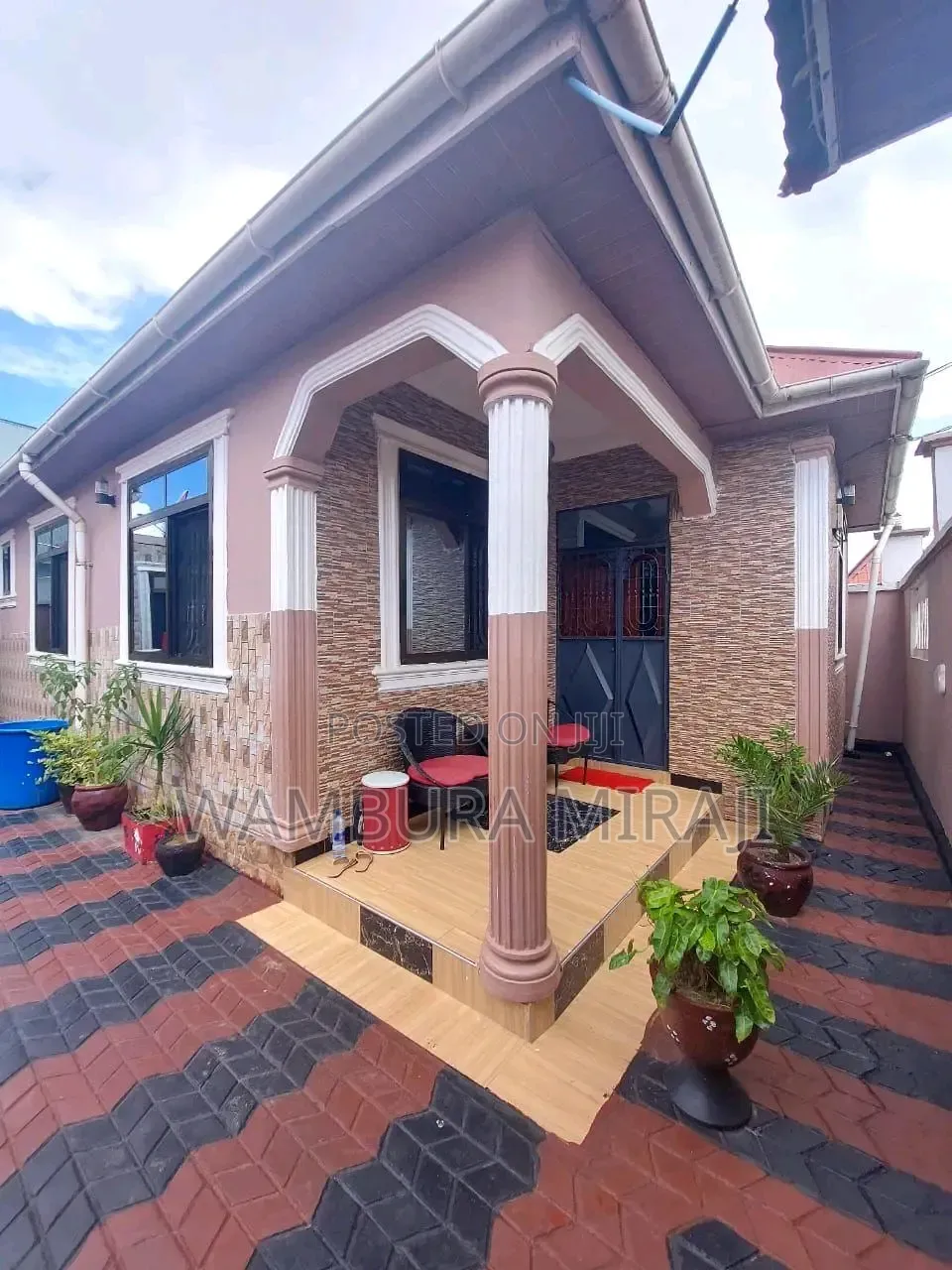 Furnished 1bdrm Block of Flats in Nyumba, Chamazi for sale
