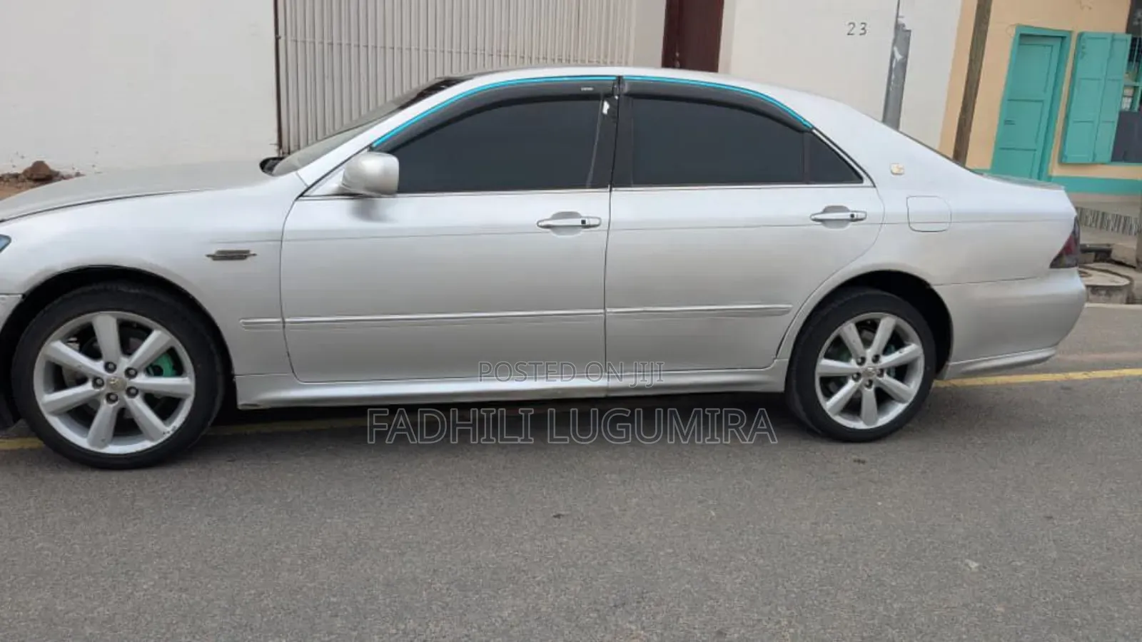 Toyota Crown 2003 Silver