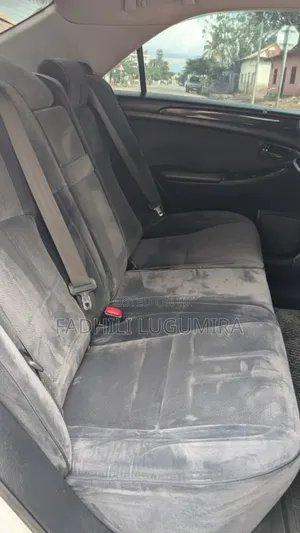 Toyota Crown 2003 Silver