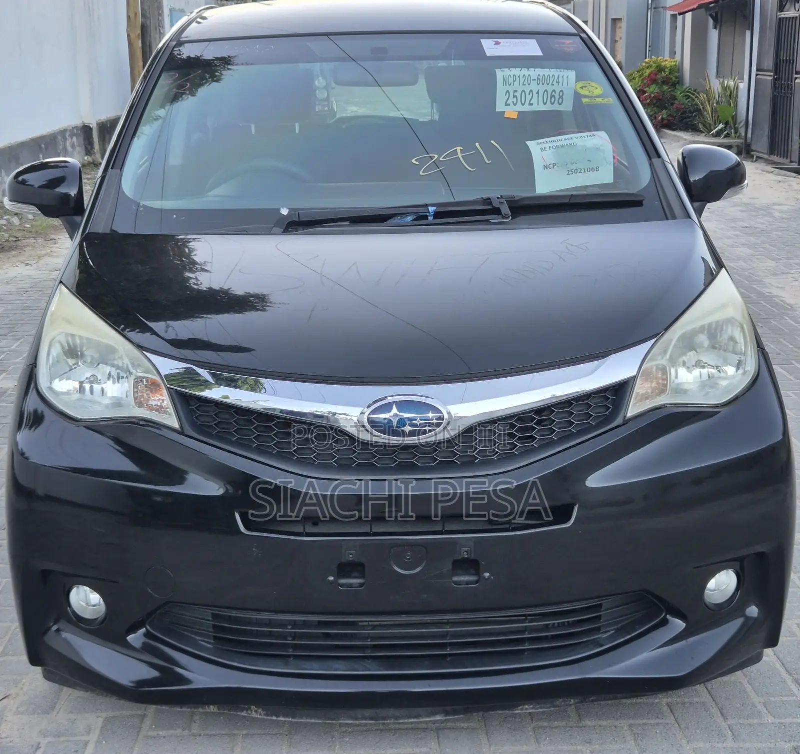 Subaru Trezia 2013 Black