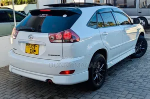 Toyota Harrier 2007 White