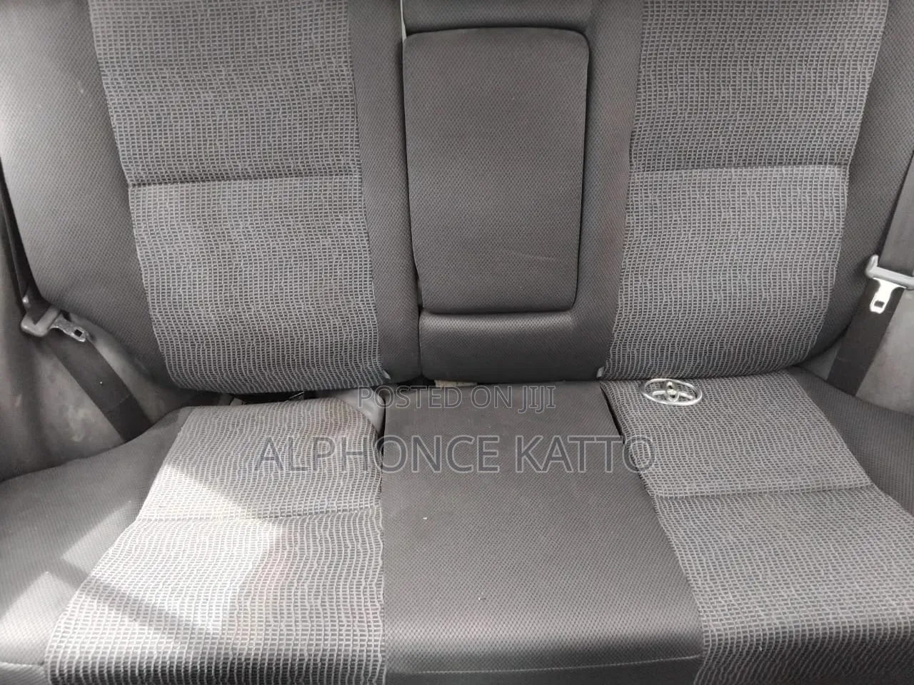 Toyota Wish 2012 Maroon